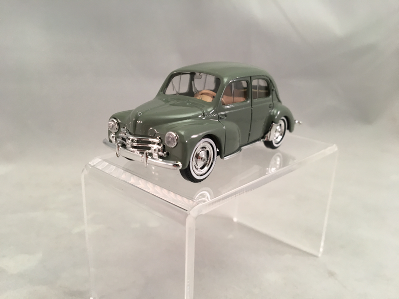 Illustration for article titled French Friday: Solido Renault 4cv
